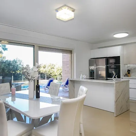 Amazing In * プーラ